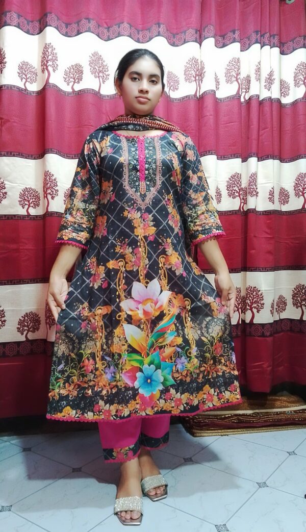 Premium Cotton Digital Print Three Piece - Image 4